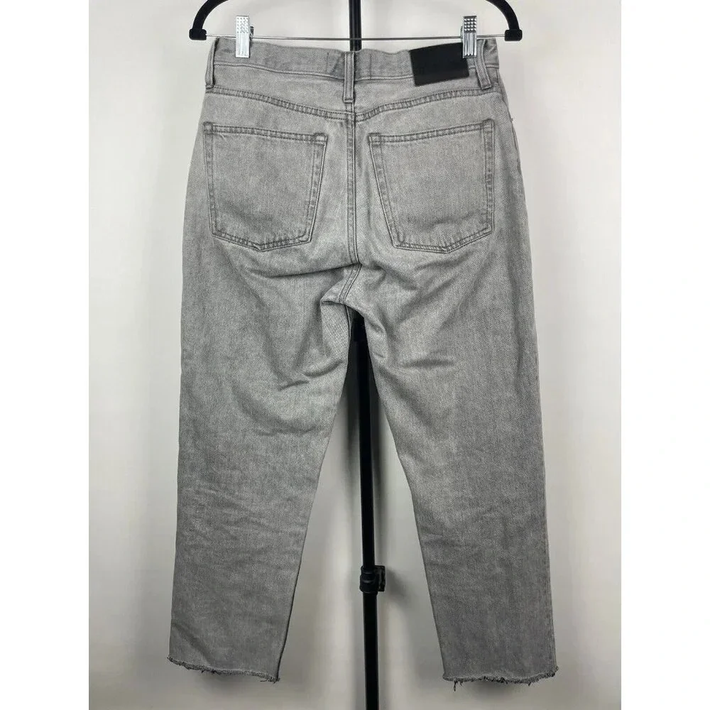 Everlane light gray